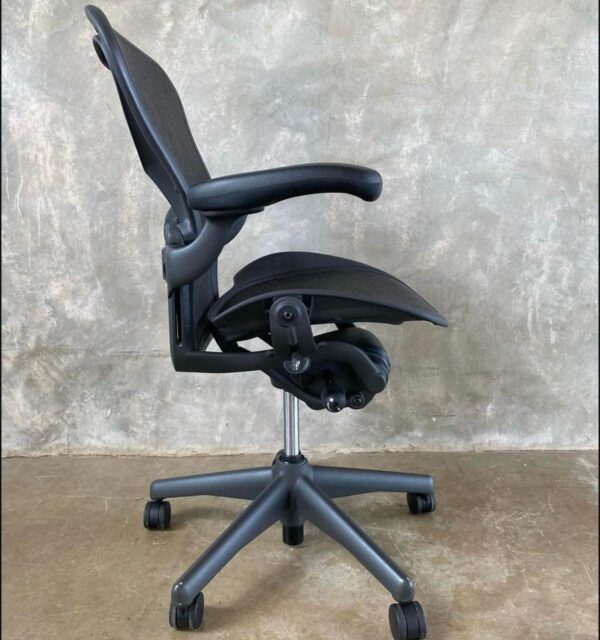 Silla Aeron Clasica Super Equipada - Image 4